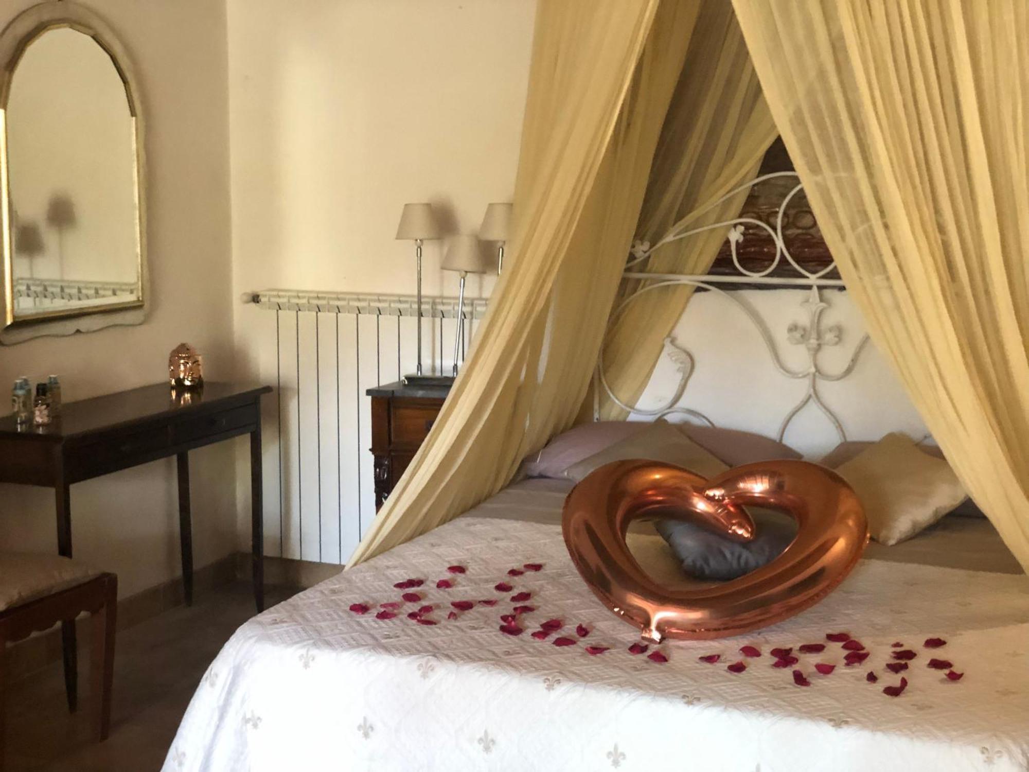 Casale Fedele Family Relax B&B Vicino Al Borgo Рончильоне Экстерьер фото